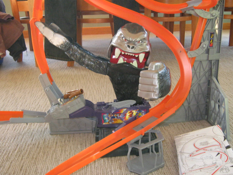 hot wheels gorilla attack track set